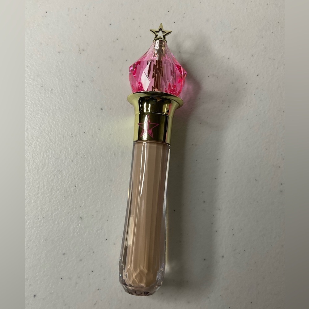 Jeffree Star Magic Star Concealer C14.5 Medium Color